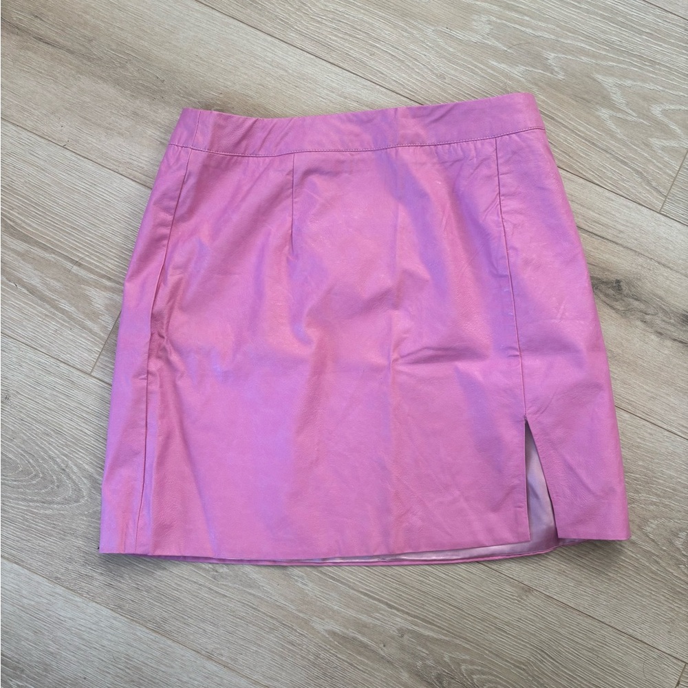Pink faux leather mini skirt